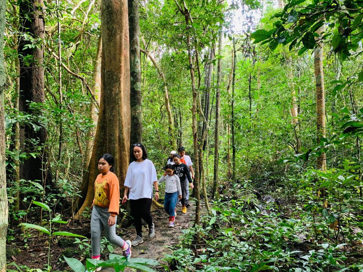 Gibbon Singing Home Stay Quan Tom Exterior photo